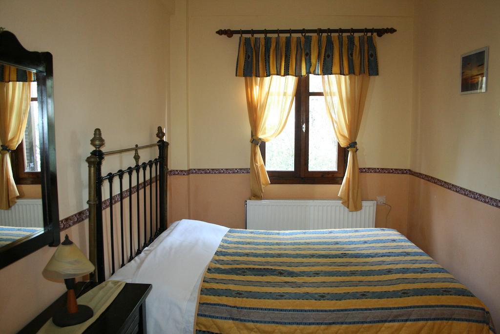Xenios Loutra Village Karnagio Exterior foto